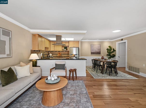 2233 Pine Knoll Dr, Walnut Creek, CA 94595