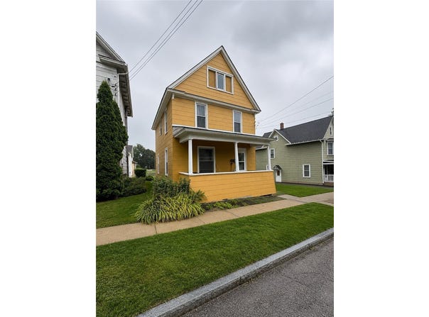16 Avenue C, Geneva, NY 14456
