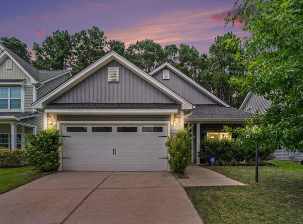477 Foxbank Plantation Boulevard, Moncks Corner, SC 29461