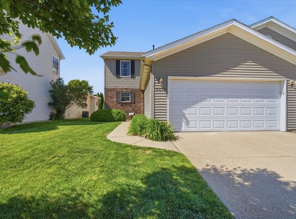3172 Shepard Road, Normal, IL 61761