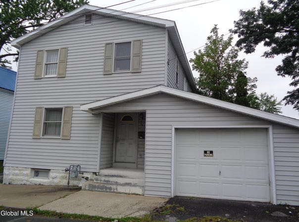 751 Spring Street, Schenectady, NY 12303