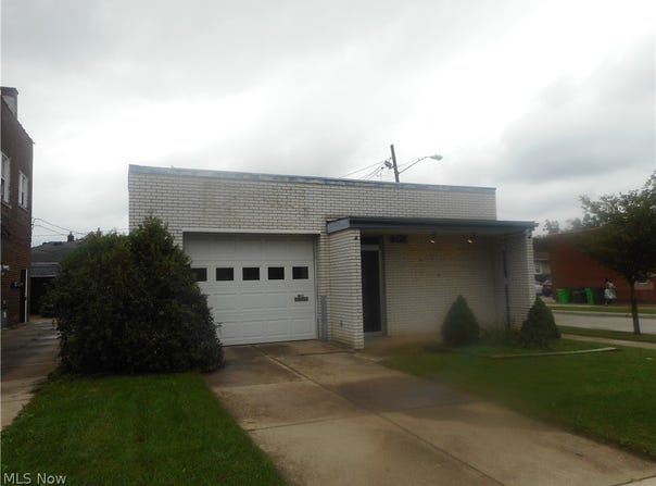 554 E 200 Street, Euclid, OH 44119