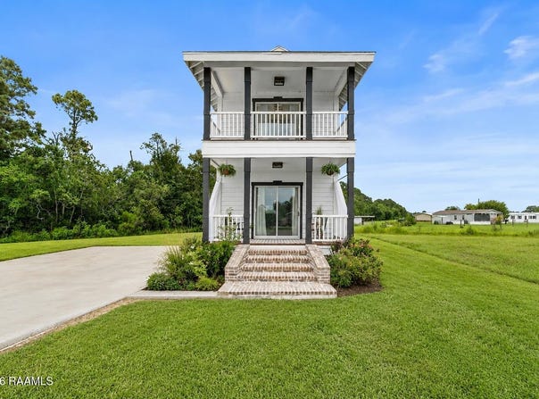 264 Oak Manor Road, Rayne, LA 70578