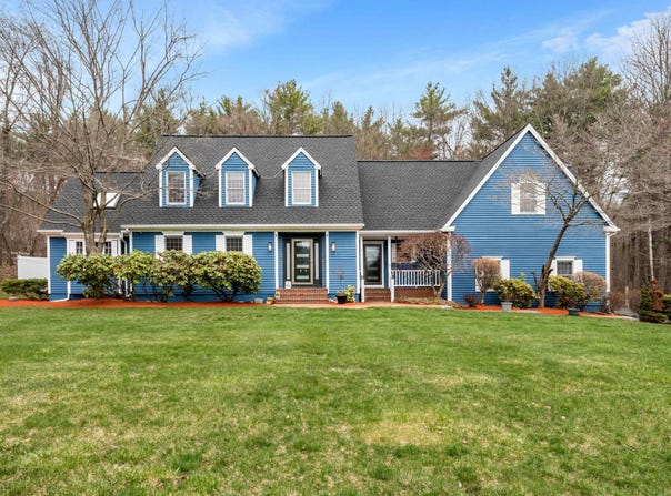 5 Bedros Street, Windham, NH 03087