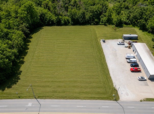 711 E 2nd Avenue, Indianola, IA 50125
