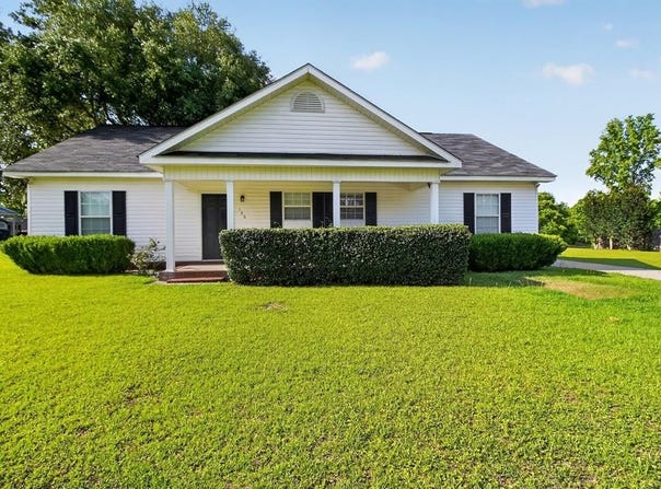 166 FULLER RD, Dothan, AL 36301