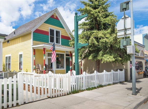 215 Broadway S, Red Lodge, MT 59068