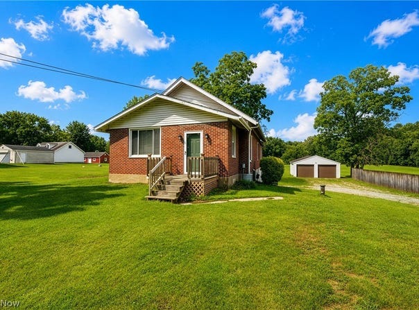 2984 Massillon Road, Akron, OH 44312