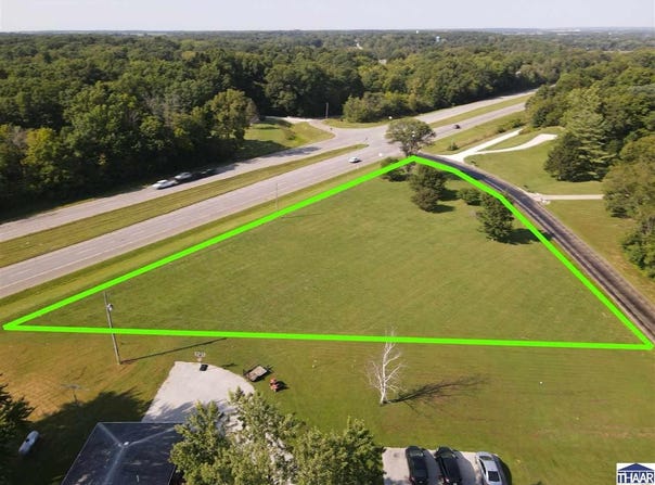 State Road 63 and 200 E, Clinton, IN 47842