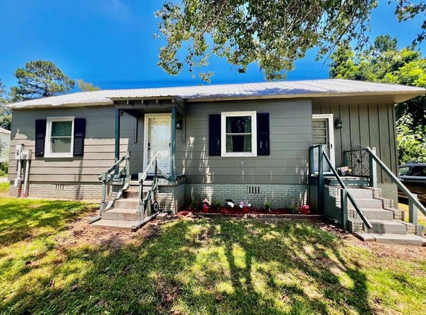 309 Schley, Douglas, GA 31533