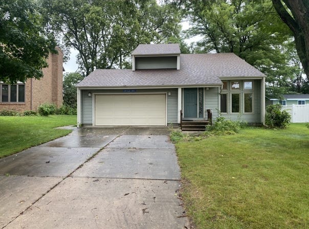608 S Lainey Avenue, Ottawa, IL 61350