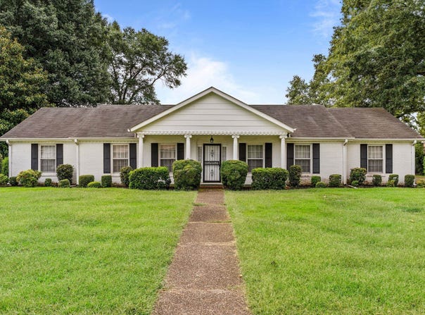 153 S Sequoia Blvd, Florence, AL 35630