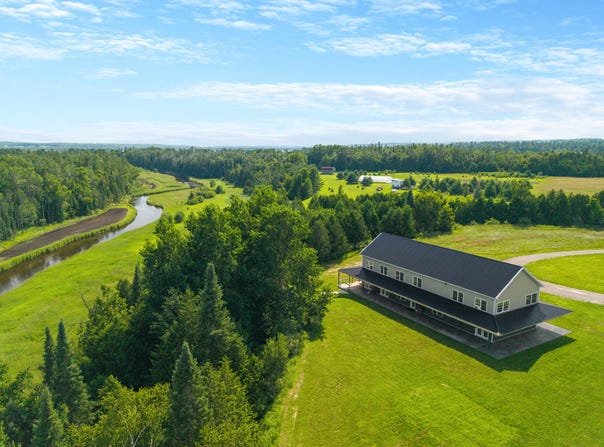 9483 Dege Road, Herron, MI 49744