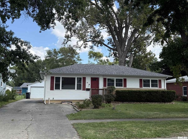 18 Radcliff Road, Springfield, IL 62703