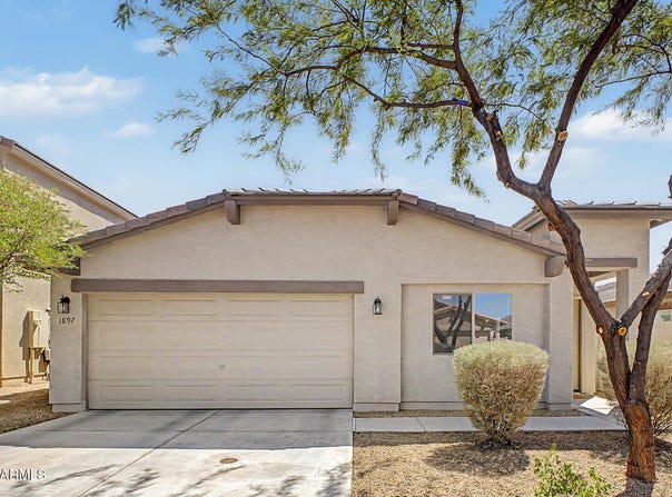 1897 W STAGECOACH Street, Apache Junction, AZ 85120