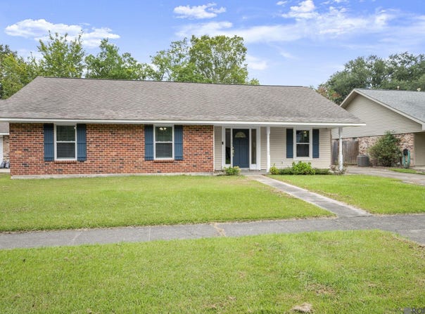 1821 Hobbiton Rd, Baton Rouge, LA 70810