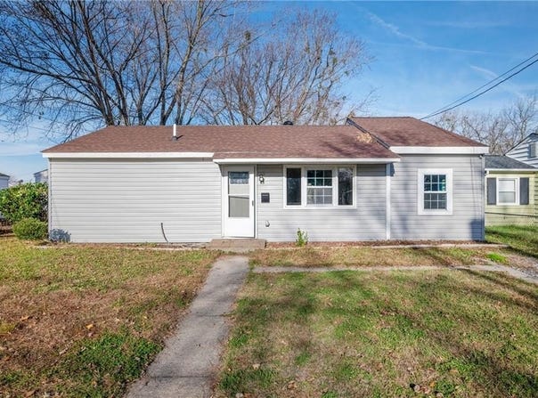 1915 Kensington Drive, Hampton, VA 23663