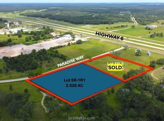 1177 Paradise Way, Navasota, TX 77868