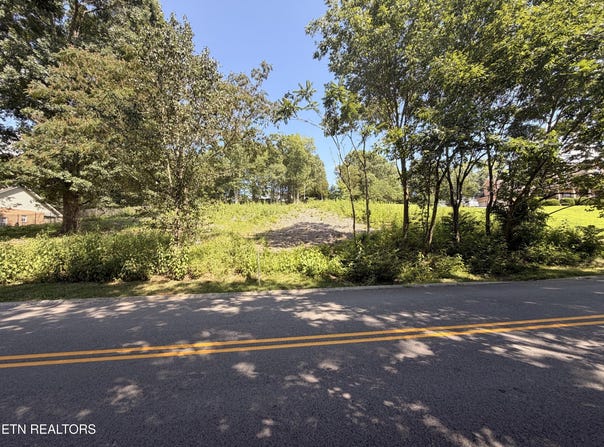 Bradford Village Way lot: 60, Kingston, TN 37763