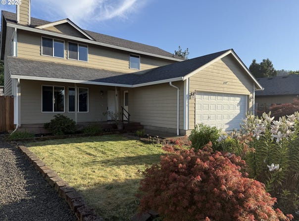 279 S 71ST St, Springfield, OR 97478