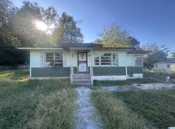 406 2ND AVENUE, MULGA, AL 35118