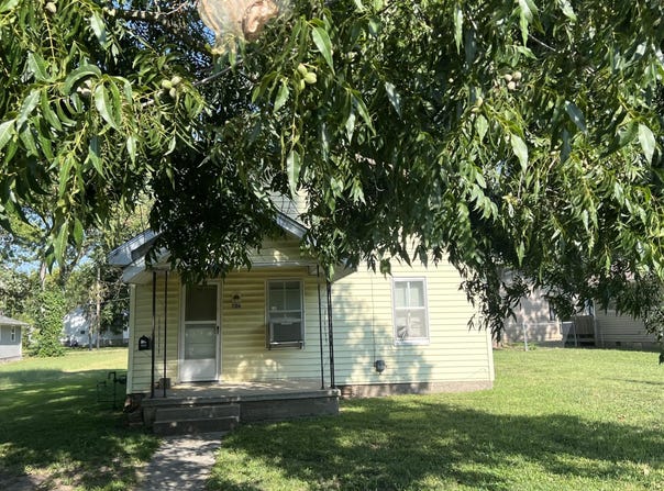 706 Walnut Street, Lamar, MO 64759