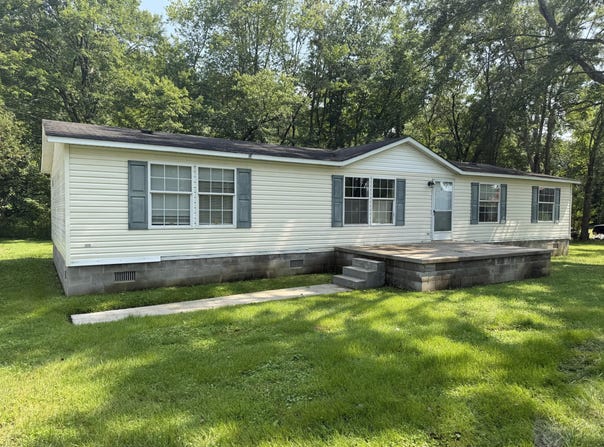 83 Dr Jones Lane, Gray, KY 40734