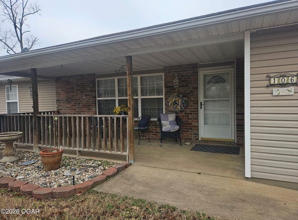 104 & 106 Jeanette, Granby, MO 64844