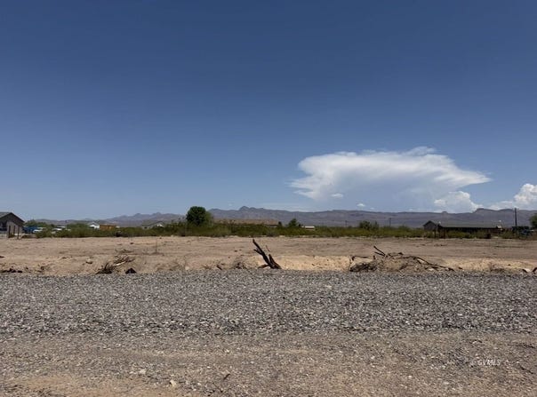N Hot Strings Rd, Eden, AZ 85535