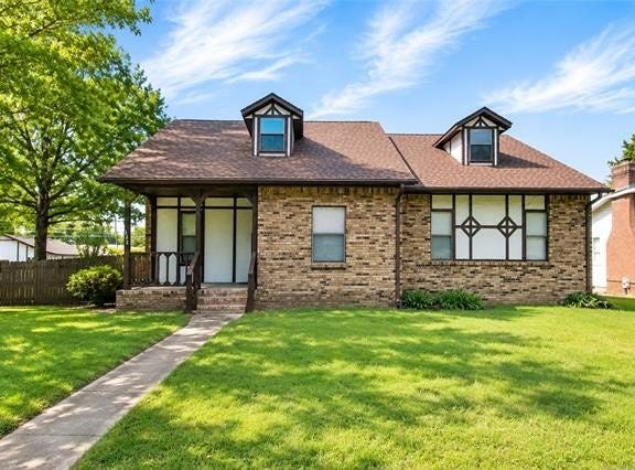 322 E Young Street, Morris, OK 74445