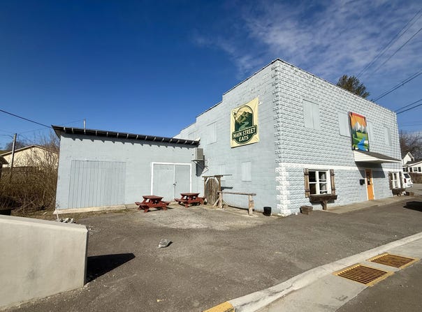 1097 Main Street, Sneedville, TN 37869