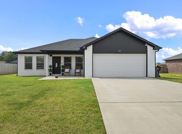 21 Winchester Drive, Ward, AR 72176