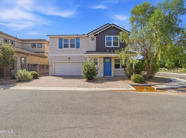 1925 W 22ND Avenue, Apache Junction, AZ 85120