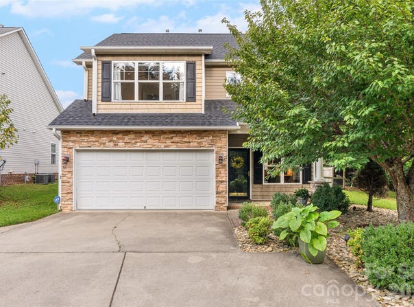 16 Holmes Lane, Arden, NC 28704