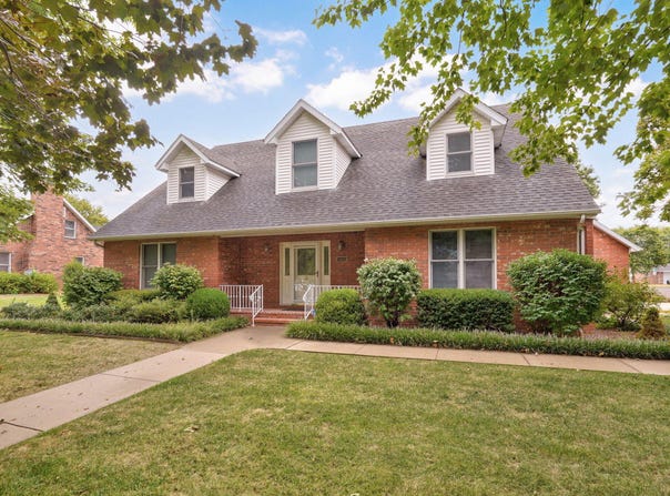 1401 Dierker Drive, Monett, MO 65708