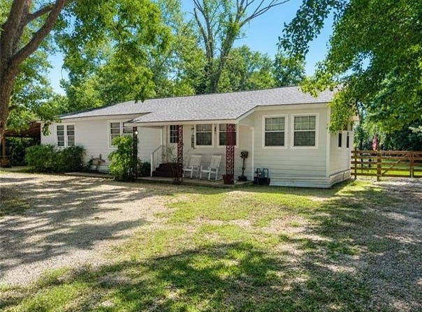 717 AVENUE L, Bogalusa, LA 70427