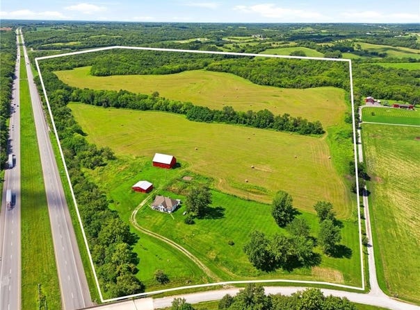 County Road 370, Savannah, MO 64421