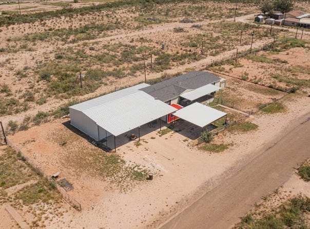 317 A Caprock Dr, Crane, TX 79731