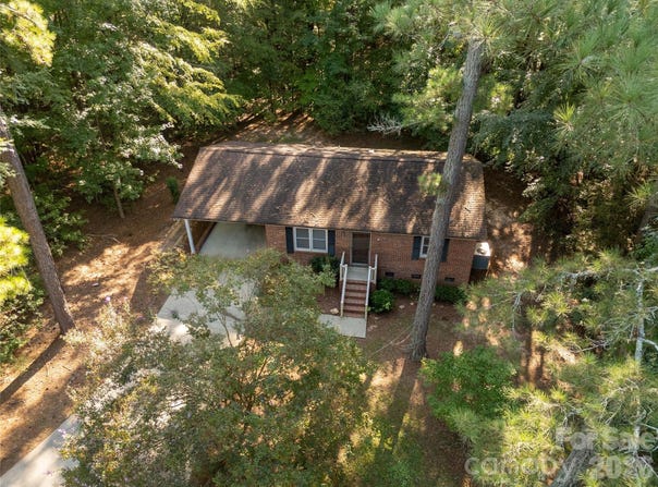 3055 University Drive, Lancaster, SC 29720