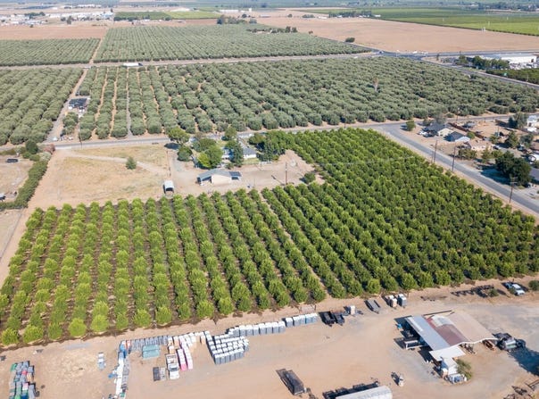 Hemlock Avenue, Porterville, CA 93257