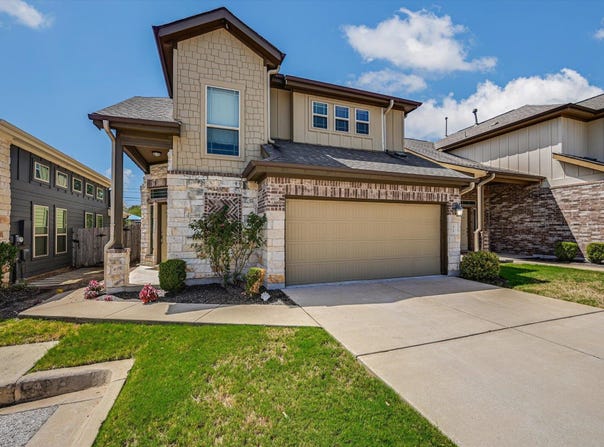 7337 Menchaca Rd, Austin, TX 78745