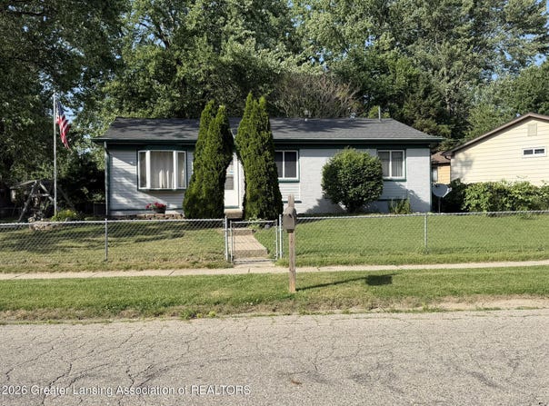 4326 Davlind Drive, Holt, MI 48842