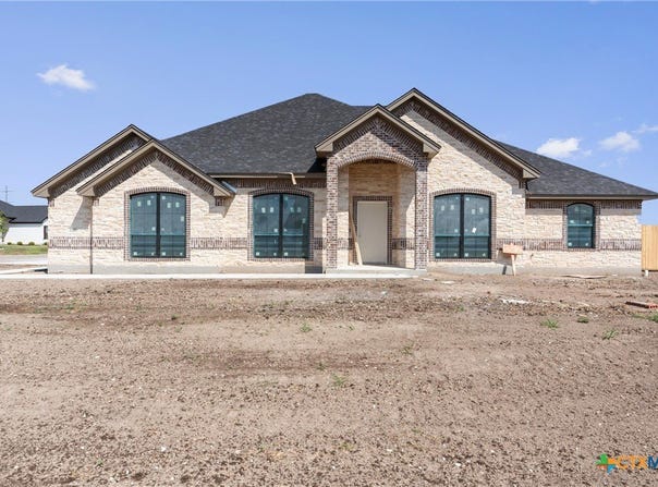 1312 Flint Ridge Loop, Salado, TX 76571