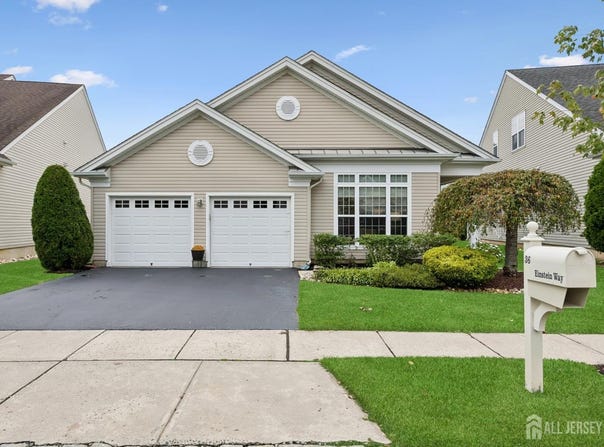 36 Einstein Way, East Windsor, NJ 08512