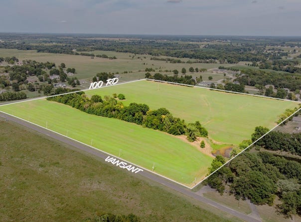 N Vansant Road, Clinton, MO 64735