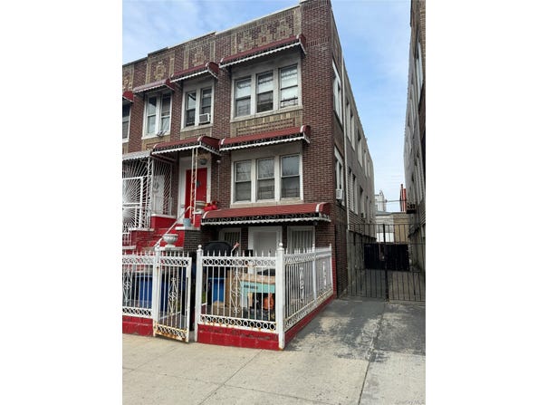 1346 Elder Avenue, Bronx, NY 10472