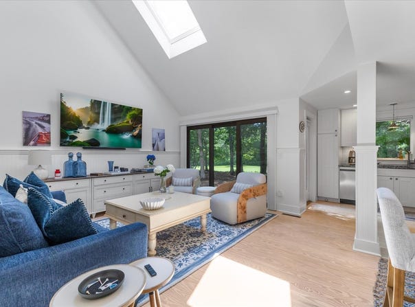 68 Mid-Iron Way, Mashpee, MA 02649
