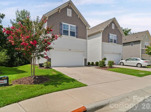 14042 Clayborn Street, Midland, NC 28107