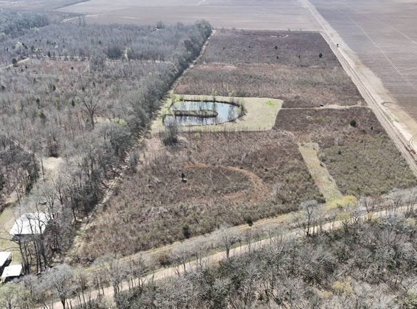 493 Scarey Woods Rd, Plaucheville, LA 71362