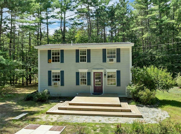 185 Green Mountain Road, Effingham, NH 03882